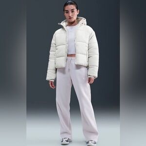 Nike Women's Sportswear Classic Puffer Therma-FIT Loose Hooded Jacket Sz Small